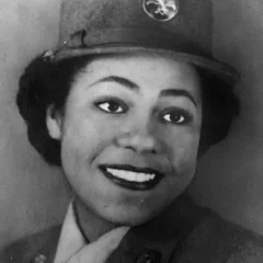 Lena Derriecott Bell King height profile photo