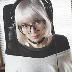 Lena Raine height profile photo