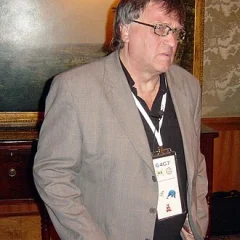 Lennart Green height profile photo