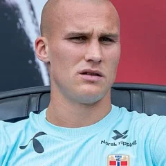 Leo Østigård height profile photo
