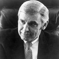 Leo Ryan height profile photo