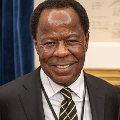 Leo Terrell height profile photo