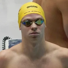 Léon Marchand height profile photo