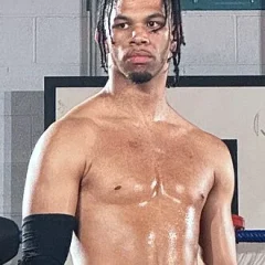 Leon Slater height profile photo