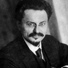 Leon Trotsky height profile photo