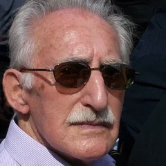 Leon Weintraub height profile photo