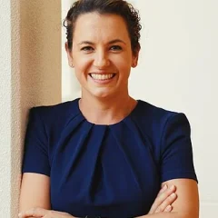 Lia Finocchiaro height profile photo