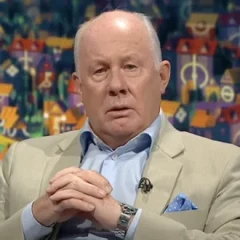Liam Brady height profile photo