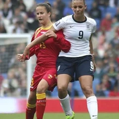 Lianne Sanderson height profile photo