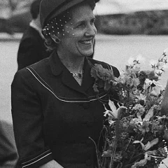 Lillian Disney height profile photo