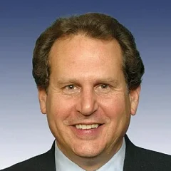 Lincoln Díaz-Balart height profile photo
