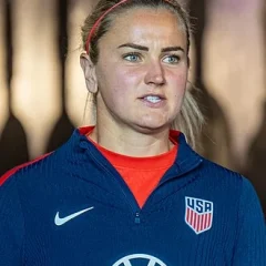 Lindsey Heaps height profile photo