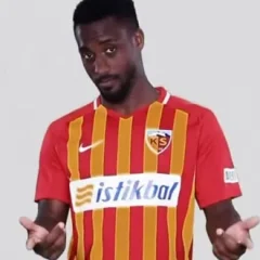 Lionel Carole height profile photo