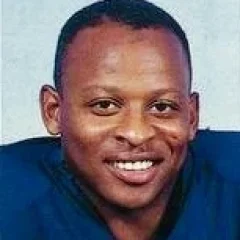 Lionel James height profile photo