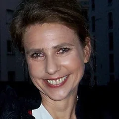 Lionel Shriver height profile photo