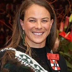 Lisa Carrington height profile photo