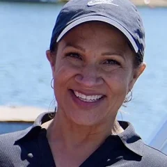 Lisa Demuth height profile photo