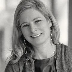 Lisa Randall height profile photo