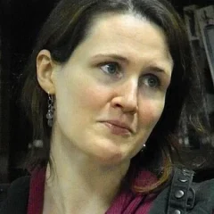 Liz Murray height profile photo