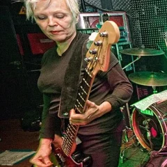 Lorna Doom height profile photo