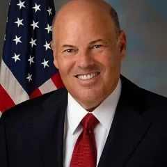 Louis DeJoy height profile photo