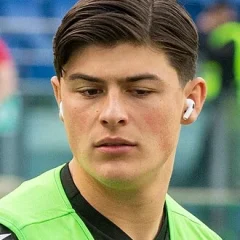 Louis Rees-Zammit height profile photo