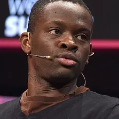 Louis Saha height profile photo