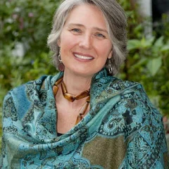 Louise Penny height profile photo