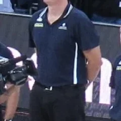 Luc Longley height profile photo
