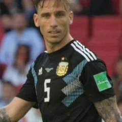 Lucas Biglia height profile photo