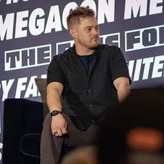 Lucas Grabeel height profile photo