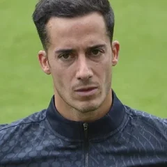 Lucas Vázquez height profile photo
