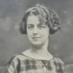 Lucile Randon height profile photo