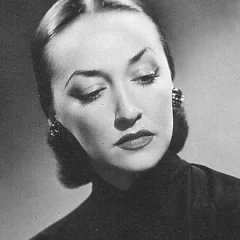 Lucille Dumont height profile photo