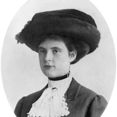 Lucy Mercer Rutherfurd height profile photo