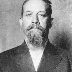 Luigi Galleani height profile photo
