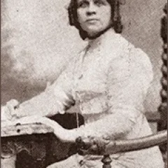 Luisa Capetillo height profile photo