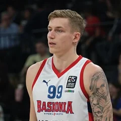 Luka Šamanić height profile photo