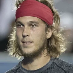Lukáš Lacko height profile photo