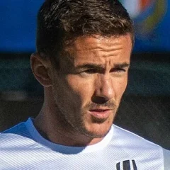 Luke Pearce height profile photo