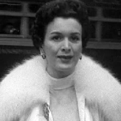 Lydia Clarke height profile photo