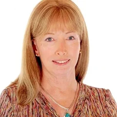 Lynn Conway height profile photo