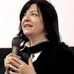 Lynne Ramsay height profile photo