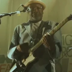 Lynval Golding height profile photo