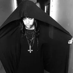 M Lamar height profile photo
