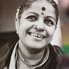 M. S. Subbulakshmi height profile photo