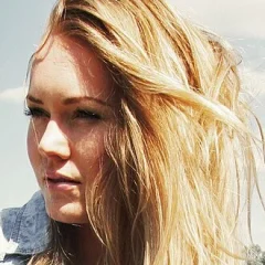 Magdalena Lamparska height profile photo