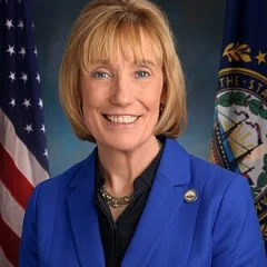 Maggie Hassan height profile photo