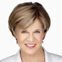 Maggie Roswell height profile photo