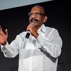 Mahendran (filmmaker) height profile photo